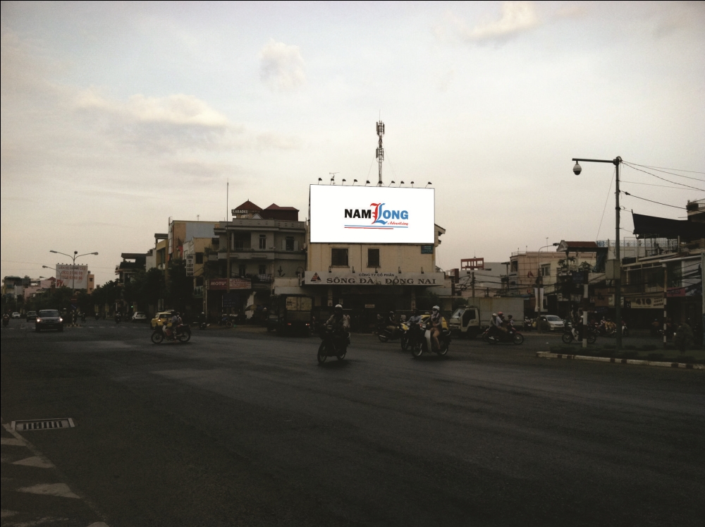 Ngã Tư Nguyễn Ái Quốc + Ql 15